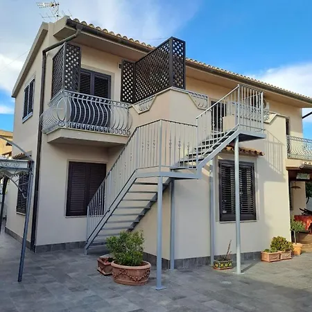 Eolo Apartament
